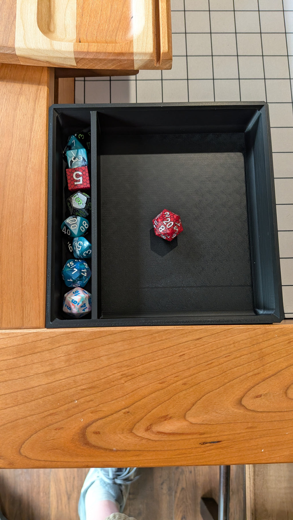Wyrmwood Compatible Corner Dice Tray And Holder - For Tables With Magnetic Rail